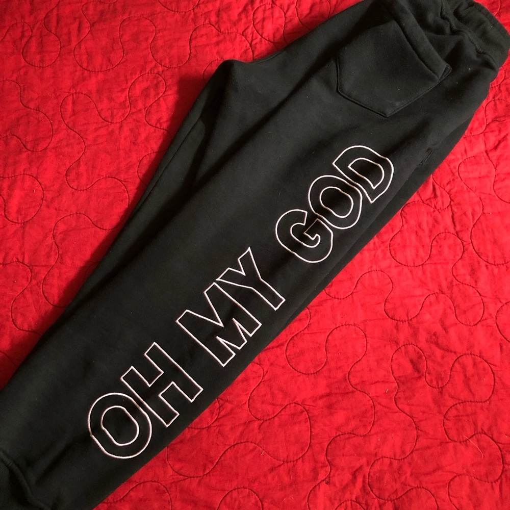 Embroidered Jogger Sweatpants